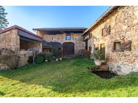 propriété 6 pièces 191 m²