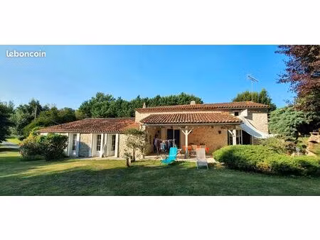 longère 8 pièces 177 m²