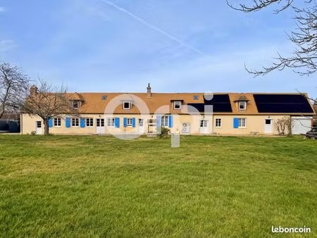 longère 5 pièces 200 m²