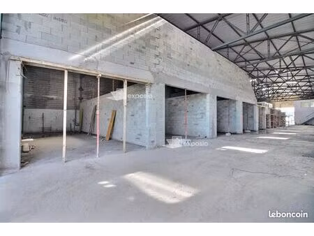 local industriel 69 m²