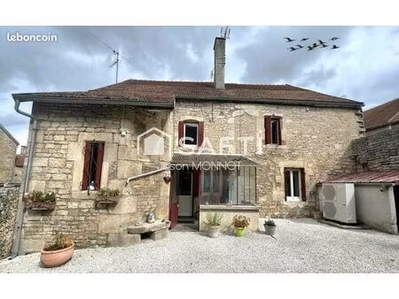 maison de village 5 pièces 87 m²