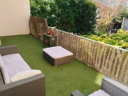appartement 4 pièces climatisé avec grande terrasse + garage