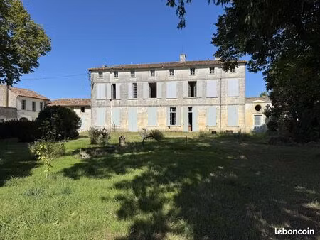 château 14 pièces 400 m²