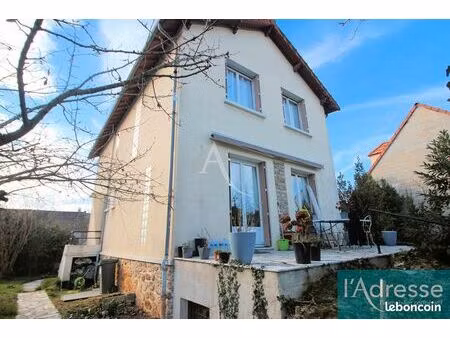 maison 6 pièces 121 m²