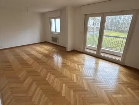 appartement 4 pièces 94 m²
