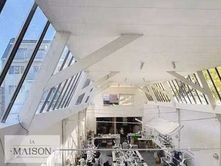 woluwe – entrepôt polyvalent avec mezzanine