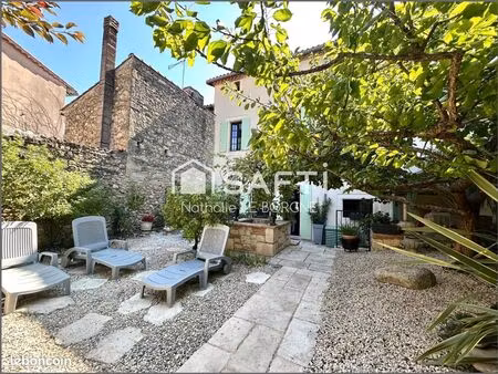 elégante demeure de caractère avec 5 chambres