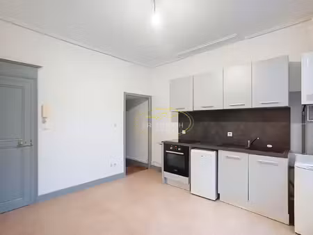 location appartement 2 pièces 38m² bar le duc 55000