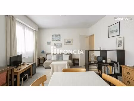 studio dans résidence sécurisée avec stationnement + cave