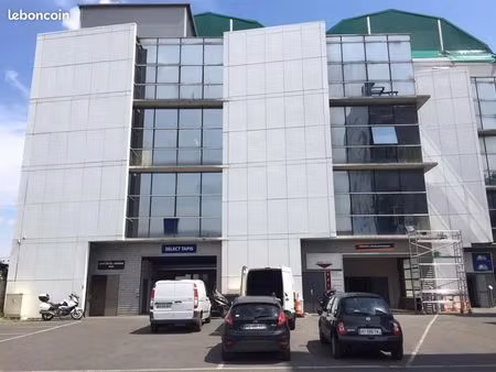 local industriel 461 m²