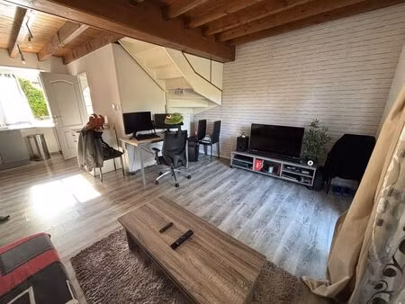 location maison 2 pièces 49m² manziat 01570
