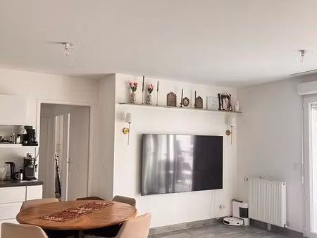 appartement 3 pièces • 61 m2 . noisy-le-grand 93160 quartier centre-ville