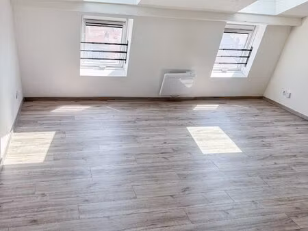 location appartement 1 pièce 23m² pont a mousson 54700