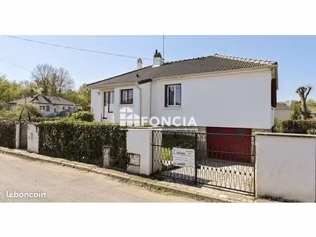 saint-vrain - maison individuelle à vendre