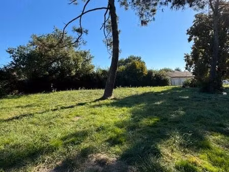 terrain 2 307 m² le passage