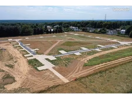 terrain 768 m² montigny