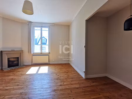 location appartement 2 pièces 38m²