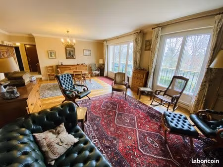 appartement 6 pièces 127 m²