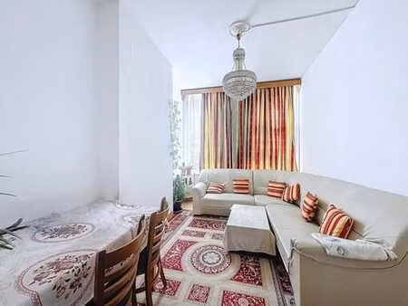 triplex 110m² au cœur de saint-gilles avec potentiel