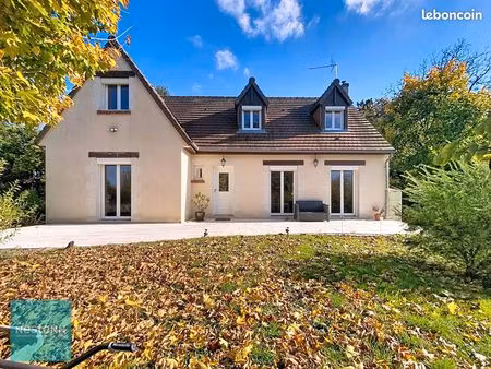 maison 6 pièces 135 m²