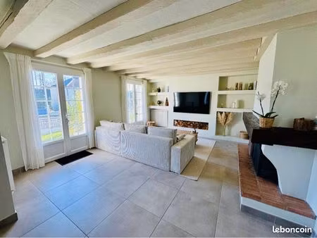 maison 6 pièces 147 m²