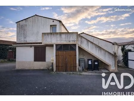 immeuble 80 m² vallet