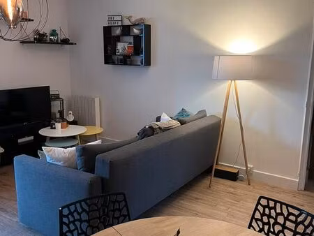 a vendre t4 tassin centre