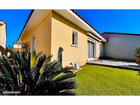 villa 4 pièces récente 93 m² – 3 chambres – terrain 3 faces – 2018 – climatisation