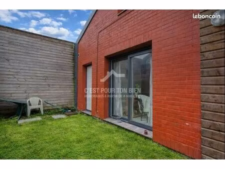 appartement 2 pièces 64 m²