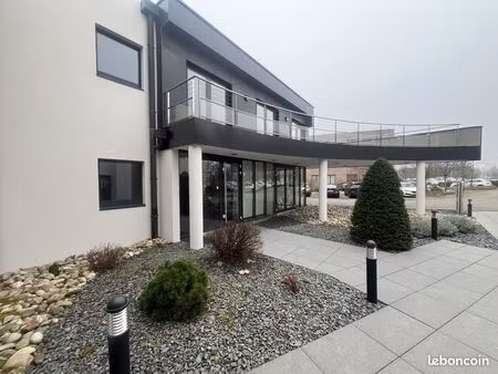 local commercial 116 m² entzheim