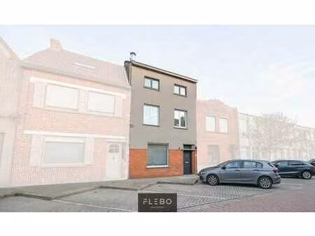 gezellige woning op topligging aan de kust!