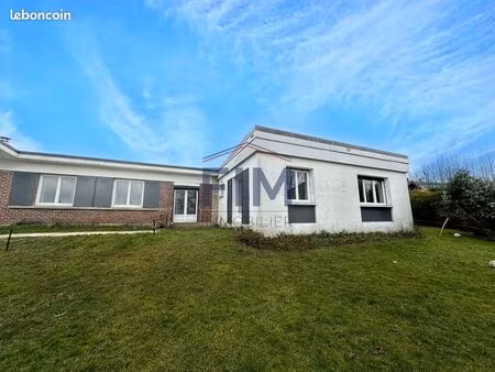 maison 8 pièces 188 m²