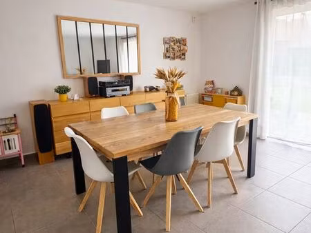 maison 4 pièces 81 m²