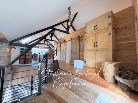 maison 6 pièces 169 m²