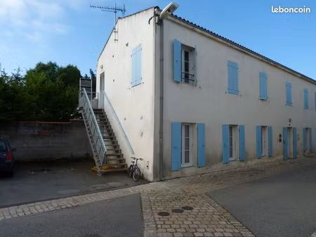 local de 110 m2 étudié pour activités libérales ou commerciales