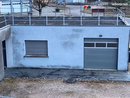 à louer local commercial rioz