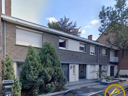 maison 9 pièces 298 m²