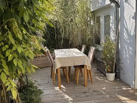 maison de village renovee avec pation et garage