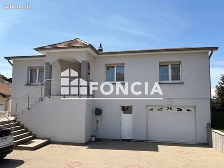 maison tres spacieuse