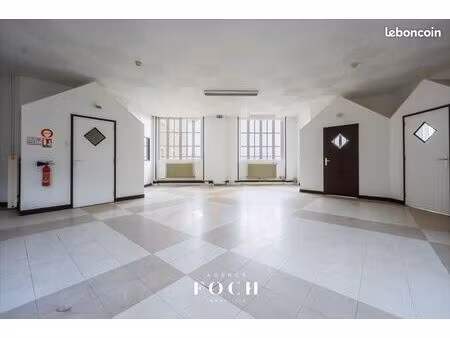 bureaux  local commercial 177 m² maxéville