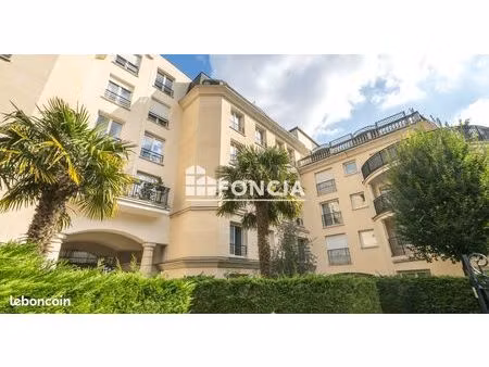 4 pieces de 98 m2 avec jardin de 94 m2