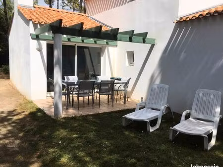 maison 43m2 meublée 2ch dans résidence avec piscine