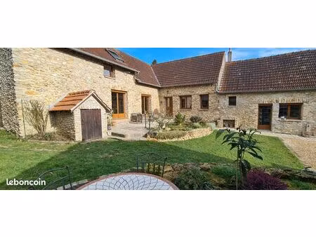 maison pierres apparente entièrement rénovée