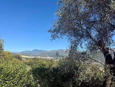gattieres - terrain constructible pour maison individuelle avec piscine
