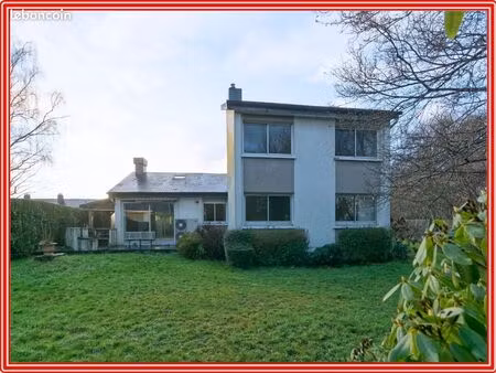 maison 6 pièces 140 m²