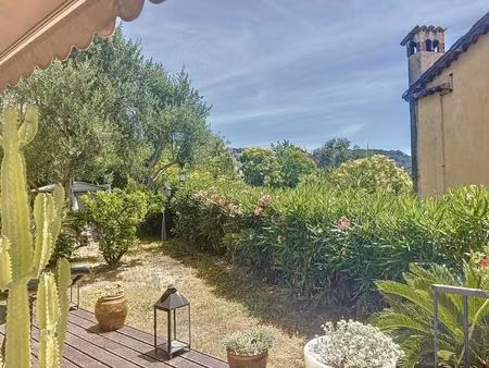 baisse de prix ! rez de jardin dans villa divisée faibles charges !