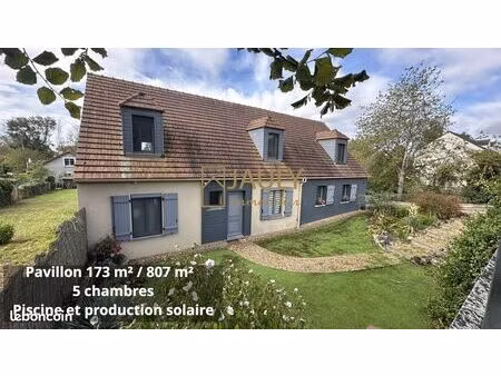 pavillon 7 pièces 173 m²