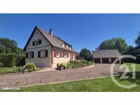 propriété 11 pièces 174 m²