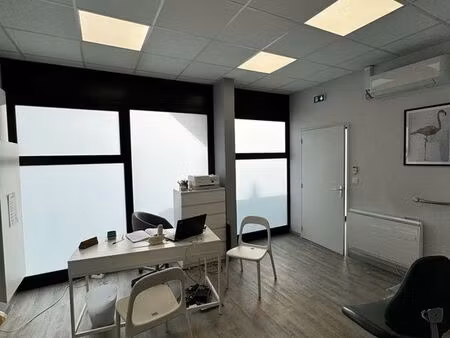 local commercial 47 m² joué-lès-tours