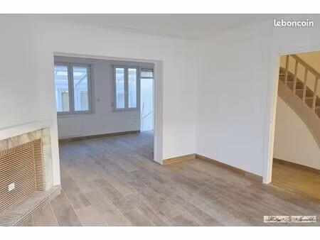 maison 5 pièces 90 m²